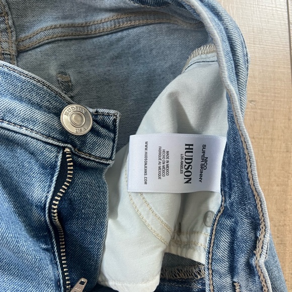 Hudson Nordstrom Women's Nico Skinny Blue Distressed Fraying Holes Jeans 25 S - Picture 4 of 6